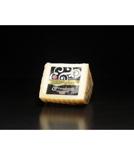 Queso de oveja curado (cuña)